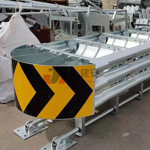 מפעל סיפק את בטיחות התנועה תקן פלדה נגד התנגשות כרית מחסום כביש לייצוא - Product Image 4