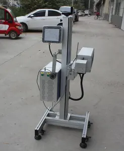 Machine de marquage volante CO2 laser imprimante 40w co2 laser pour la maison business stylo machine de gravure