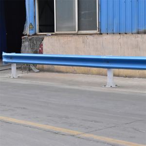 ヨーロッパ産業グレード溶融亜鉛メッキWビームガードレール（Cポストボックススペーサー付き鋼製金属道路脇衝突防止柵） - Product Image 3