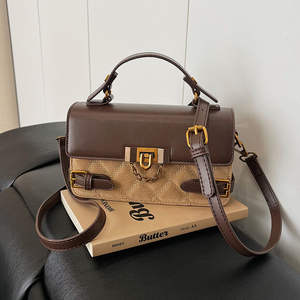 Bolso de hombro de cuero sintético de alta calidad y a la moda para mujer. - Product Image 6