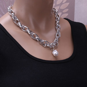 Collier de perles baroque rétro européen et américain, chaîne en or et argent, pendentif imitation perle, accessoire de mode - Product Image 4