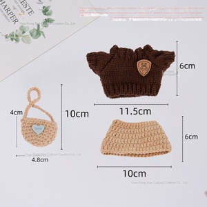 Conjunto de Tres Piezas de Ropa para Muñecas Unisex de 17 cm, <span class=keywords><strong>Abrigo</strong></span>, Suéter Tejido, con Logotipo de Oso, para Otoño e Invierno, Serie Fantasía, Hecho en China - Product Image 4