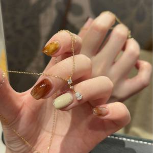 Collier pendentif jupe dynamique en argent pur S925 avec chaîne gourmette, diamant bleu lac de niche, design simple et polyvalent, élégant - Product Image 3