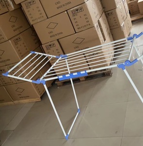 Séchoir à <span class=keywords><strong>linge</strong></span> mobile pliable à double niveau en forme d'aile, en métal, avec tuyau en fer, revêtement en poudre, pour extérieur, sur pied - Product Image 3