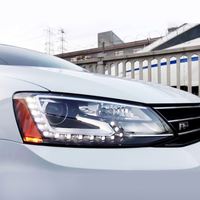 Accessoires de fabricant de lampes automobiles phares de voiture pour VW Jetta Sagitar 2012 2013 2014 2015 2016 2017 2018