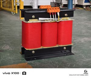 หม้อแปลงไฟฟ้าแบบแห้งขนาดกะทัดรัด 160kva สามเฟส แบบลดแรงดัน 400v เป็น 200v ได้รับการรับรองมาตรฐาน CE สำหรับโรงงานในประเทศไทย - Product Image 5