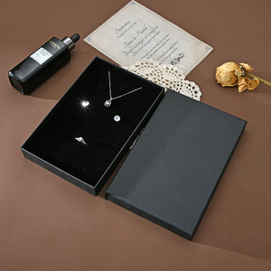 Costom Ngày Valentine hộp đồ trang sức giấy Bao bì với Eva chèn cho bông tai vòng tay nhẫn Hộp Quà Tặng nắp dưới - Product Image 3