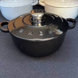 Casserole émaillée rétro de 24 cm avec deux poignées – Compatible gaz et induction - Product Image 5