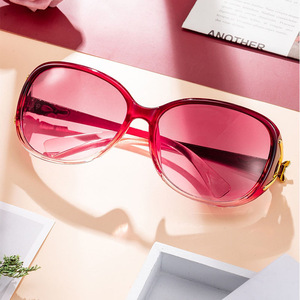 Nouvelles Lunettes de Soleil MINGAO 8842 Unisexe de Luxe à Monture Large en PC UV400, Style Mode, pour Extérieur, Street <span class=keywords><strong>Photo</strong></span>, Personnalisées, Monture Complète - Product Image 3