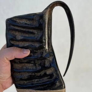 Tasses personnalisées, ensemble de tasses en corne viking faites à la main |   Option de base en bois personnalisée, style médiéval, au prix le plus bas - Product Image 1