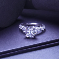 Fabrication sur mesure pour femmes, argent sterling S925 plaqué rhodium/platine, moissanite 8*8mm 2 carats certifiée GRA, six anneaux de luxe