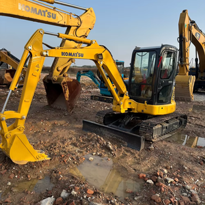 Excavatrice hydraulique sur chenilles Komatsu 35MR d'occasion efficace dans un espace étroit Durable et adaptable 20MR 30MR 35MR 40MR 50MR 55MR 56 - Product Image 1