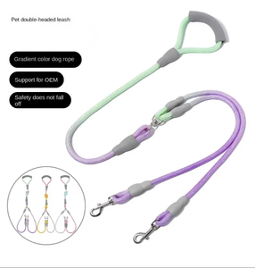 Guinzaglio a catena a doppia testa di lusso per animali domestici con funzione morbida del sistema di camminata e Anti-Entanglement per camminare con il cane sicuro - Product Image 1