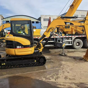 Mini-excavatrice d'occasion CAT 304CR 4 tonnes, excavatrice hydraulique sur chenilles d'occasion 303CR 305C en stock à vendre dans l'entrepôt de Shanghai - Product Image 1