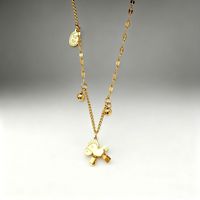 Collier pendentif cheval en acier inoxydable inaltérable de luxe pour femme, bijou polyvalent haut de gamme très prisé