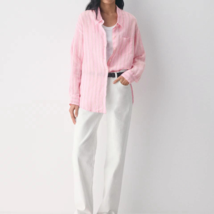 Camisa Casual de Lino con Rayas Verticales Rosa y Beige, Manga Larga, Bolsillo en el Pecho, Corte Holgado, con Botones - Product Image 2
