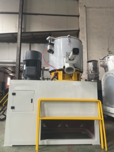 เครื่องผสมผงพีวีซีแบบกรวยสองสกรู LIANSHUN สำหรับผสมแบบเย็น/ร้อน ความจุ 300 กก. กำลังการผลิต 400-800 กก./ชม. แบบอัตโนมัติ - Product Image 3