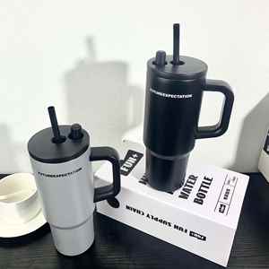 แก้วกาแฟพกพา 24 ออนซ์ แบบสุญญากาศ สแตนเลสสตีล พร้อมหูจับด้านข้างและหลอด - Product Image 6