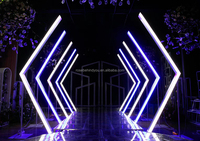 Lumières de mariage rvb de hauteur de 9 pieds arc géométrique en métal Led Tunnel lumière lumières de mariage décoration toile de fond