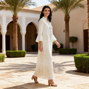 Robe Abaya de style élégant sur mesure de qualité supérieure pour les femmes musulmanes Occasions spéciales - Product Image 4
