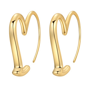 Pendientes de aro en forma de corazón minimalistas de latón blanco, estilo europeo y americano original, versátiles para mujer, gran éxito de ventas. - Product Image 1