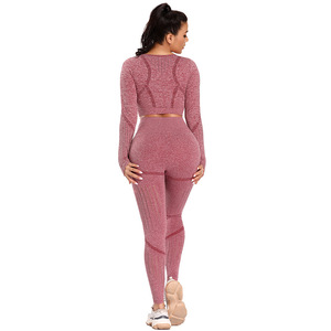 Haut de yoga sans couture pour femme, personnalisable en usine, respirant, léger, séchage rapide, coupe ajustée, pour le fitness et le sport - Product Image 4