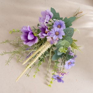 Bouquet de fleurs artificielles Embracing the Moon, fleurs artificielles violettes pour la décoration de la maison et des mariages CF01379 - Product Image 3