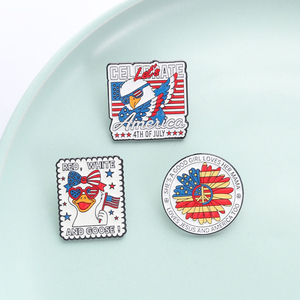 Pin de Solapa Patriótico de Metal con Águila Calva, Diseño Personalizado de EE. UU. para Celebrar el 4 de Julio, 250 Años de la Independencia Americana, Regalo - Product Image 3