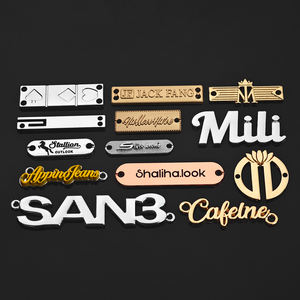 Etiqueta <span class=keywords><strong>de</strong></span> Metal para Nombre, Camisa Abaya, Bolso, Sombrero, Aleación <span class=keywords><strong>de</strong></span> Zinc, Forma Personalizada, Logotipo Metálico, <span class=keywords><strong>Marca</strong></span> Personalizada, Etiquetas Metálicas para Hijab, para <span class=keywords><strong>Ropa</strong></span> - Product Image 2