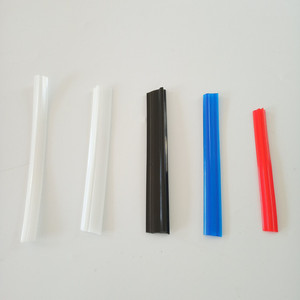 Lèvre d'essuie-glace C2 rouge en polyuréthane pour couvercle télescopique en acier - Product Image 2