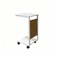 Table d'appoint mobile compacte en forme de C, table d'appoint de canapé roulante avec roulettes et poche en tissu pour magazines, pour utilisation au chevet