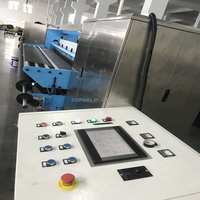 Machine à plissage pour moustiquaire plissée