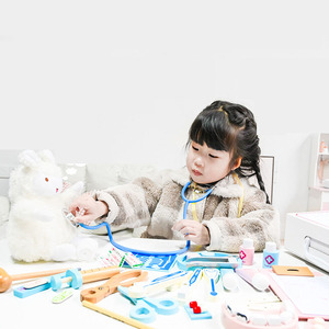 Ensemble de jeu de simulation de docteur en bois Wentai pour enfants de 5 à 13 ans - Product Image 5