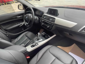 <span class=keywords><strong>BMW</strong></span> Serie 1 <span class=keywords><strong>2018</strong></span> <span class=keywords><strong>118i</strong></span> Usado Importado, Modelo Leading Hatchback para Exportación - Product Image 6