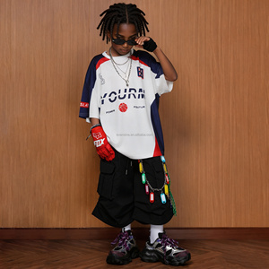 Ensemble de vêtements pour enfants OEM, vêtements <span class=keywords><strong>hip</strong></span>-<span class=keywords><strong>hop</strong></span> pour garçons, t-shirt ample à blocs de couleur, pantalon baggy court, tenues de boutique - Product Image 3