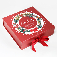 Boîte cadeau en carton pliable écologique et recyclable sur mesure pour l'emballage de chaussettes et de vêtements avec ruban personnalisé