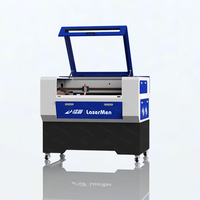 Découpeuse laser CO2 haute précision LM-9060-XH 100W 130W avec table élévatrice motorisée pour le travail de traitement détaillé de l'acrylique, du bois et du MDF