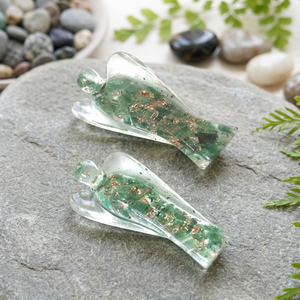 Figurine d'ange en cristal faite à la main avec des ailes, pierres précieuses assorties, pendentif orgone Reiki pour la guérison - Product Image 5