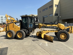 รถเกรดเดอร์มือสอง CAT 160M ยี่ห้อ Caterpillar รุ่น 160M ปี 2024 น้ำหนัก 16100 กก. ชั่วโมงการทำงาน 950 ชั่วโมง - Product Image 1