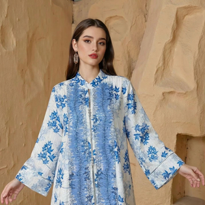 Robe longue <span class=keywords><strong>l</strong></span>égère en polyester brodée, style marguerite, pour femmes musulmanes, idéale pour le Ramadan et <span class=keywords><strong>l</strong></span>'Aïd, collection 2026 (vente en gros) - Product Image 2