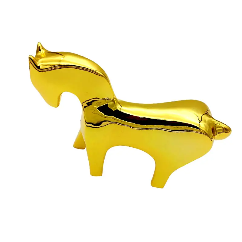 Custom design aziendale metallo vuoto regali fusione di Lega di oro regalo cavallo ornamenti cavallo di metallo trofeo