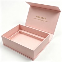 Boîte en papier personnalisée recyclable de haute qualité avec fermeture magnétique rose pour vêtements, chapeaux, jupes, pantalons, chemises, sous-vêtements, chaussettes