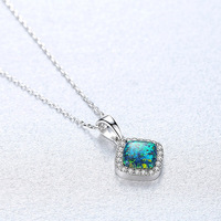 Colliers en argent sterling 925 avec pierre d'opale bleue pour femmes, plaqués rhodium, pendentif en opale de feu de forme carrée