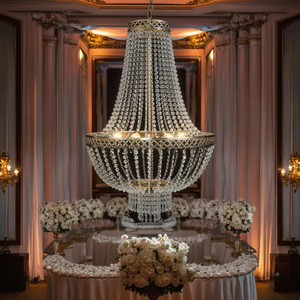 ديكور زفاف فخم لحفلات ومناسبات وإضاءة مسرحية وثريا كقطعة مركزية - Product Image 3