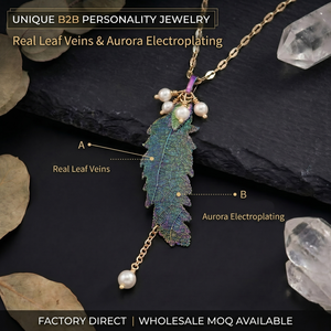 <span class=keywords><strong>Collier</strong></span> Y en or plaqué 18 carats avec pampilles en perles d'imitation, feuilles de plumes naturelles coupées et effet aurore boréale, cadeau tendance pour femme - Product Image 1