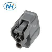 Conector de cable sellado hembra Sumit 6189-0611 de 2 pines para inyector de combustible Hilux con sensor de golpes TOYOTAT 90980-11875