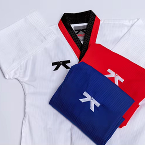 Uniforme de Taekwondo <span class=keywords><strong>Poomsae</strong></span> de Alta Calidad, <span class=keywords><strong>Dobok</strong></span> de Gran Maestro <span class=keywords><strong>para</strong></span> Competencia y Presentación - Product Image 1