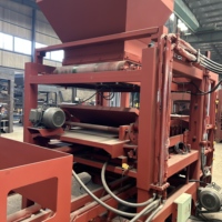 Machine à briques automatique QT5-15 pour pavés et bordures en béton