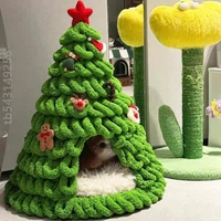 Automne et hiver bricolage Simple mignon arbre de Noël nid de chat fait à la main avec du matériel de laine et un motif solide pour les lits pour animaux de compagnie