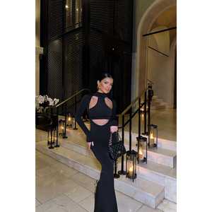 Robe de soirée noire Paris avec détail ajouré complexe - Product Image 3